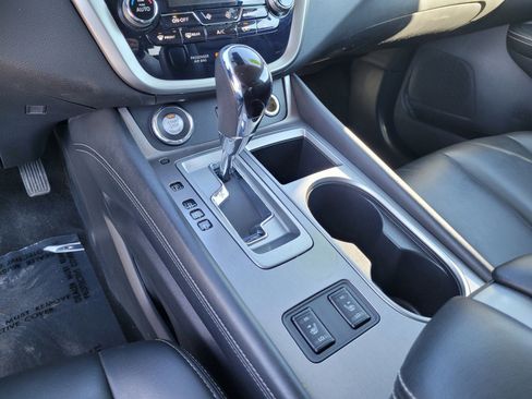 Used 2024 Nissan Murano SV image 21