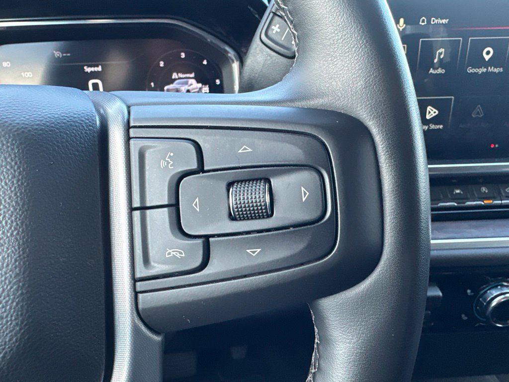 Used 2026 GMC Sierra 1500 SLT AWD/4WD image 16