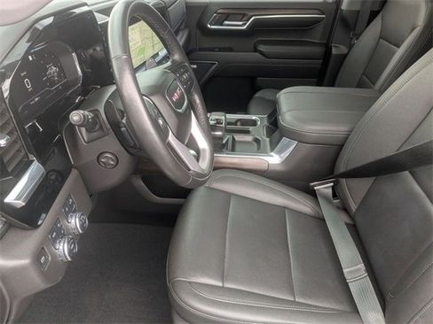 Used 2023 GMC Sierra 1500 SLT w/ SLT Premium Plus Package image 16