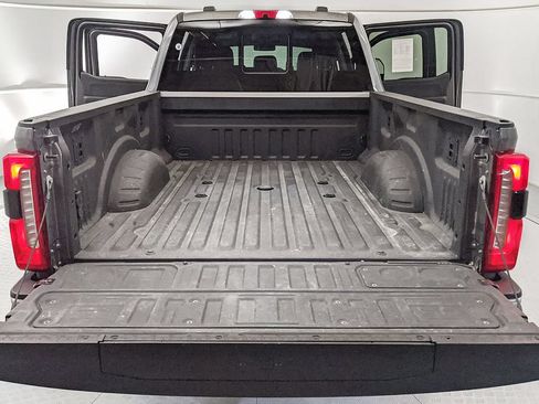 Certified 2024 Ford F250 Lariat AWD/4WD image 20