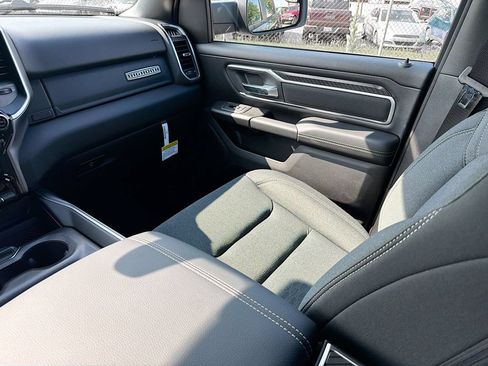 New 2026 RAM 1500 Big Horn AWD/4WD image 31