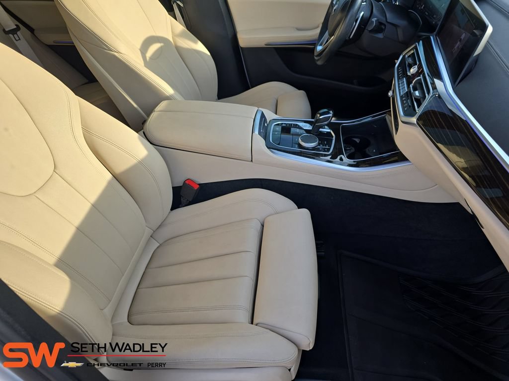 Used 2020 BMW X5 xDrive40i w/ Premium Package AWD/4WD image 10