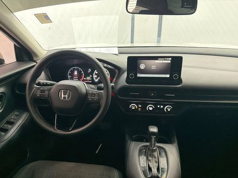 Used 2023 Honda HR-V LX image 21