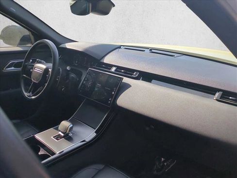 Used 2025 Land Rover Range Rover Velar Dynamic SE image 27