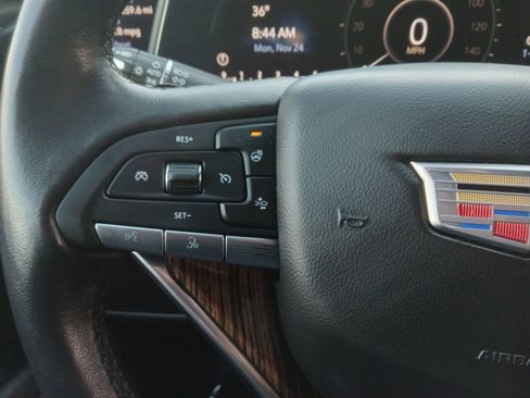 Used 2021 Cadillac Escalade ESV Luxury image 18