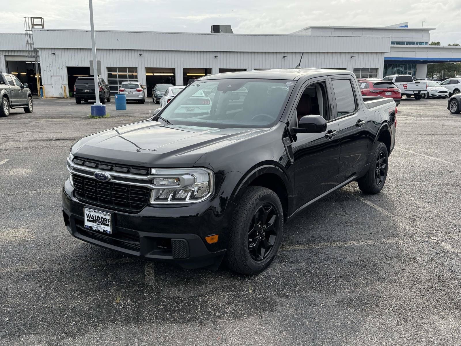 Used 2023 Ford Maverick Lariat w/ Lariat Luxury Package AWD/4WD image 5