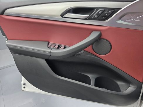 Used 2023 BMW X3 sDrive30i w/ M Sport Package image 26