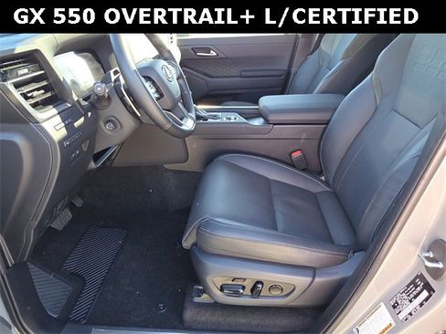 Used 2024 Lexus GX 550 image 23