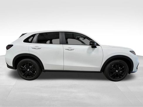 New 2026 Honda HR-V Sport image 8