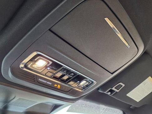 Certified 2022 Lincoln Corsair Reserve FWD image 17