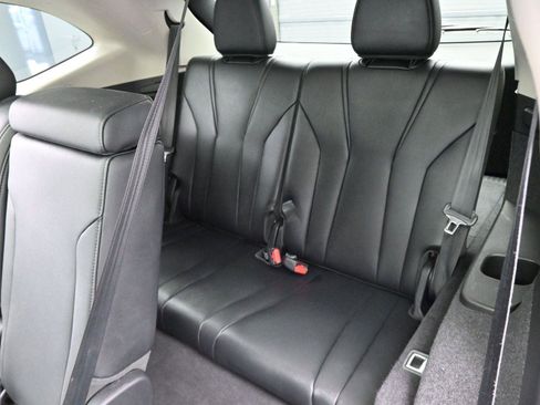 Used 2022 Acura MDX SH-AWD image 33