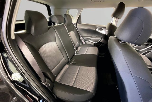 Used 2025 Kia Soul LX w/ LX Technology Package FWD image 18