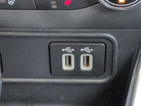 Used 2020 Ford EcoSport Titanium image 32