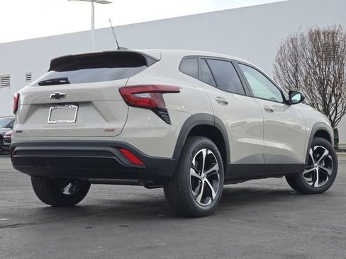 New 2026 Chevrolet Trax RS w/ Driver Confidence Package image 14