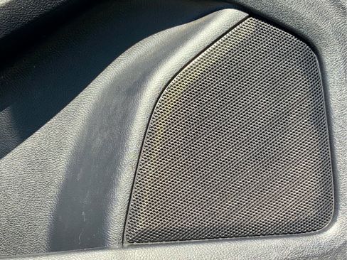 Used 2019 Ford Edge Titanium image 50