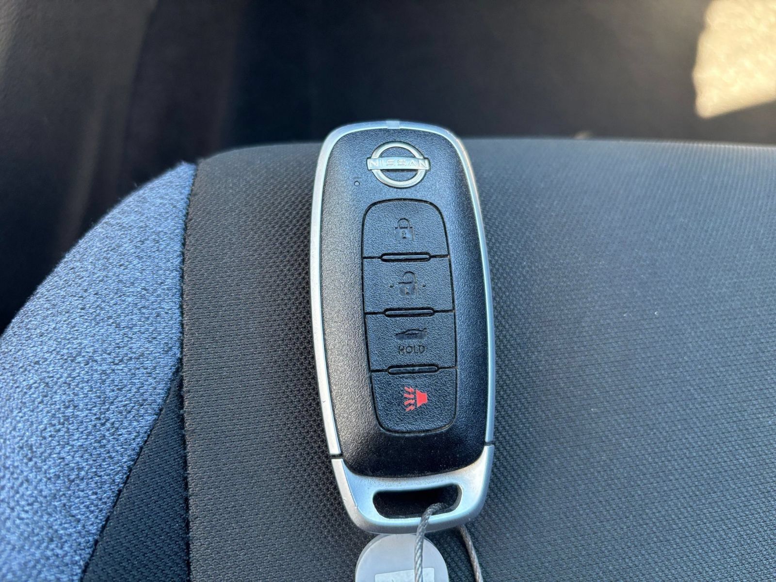 Used 2025 Nissan Versa SV FWD image 20