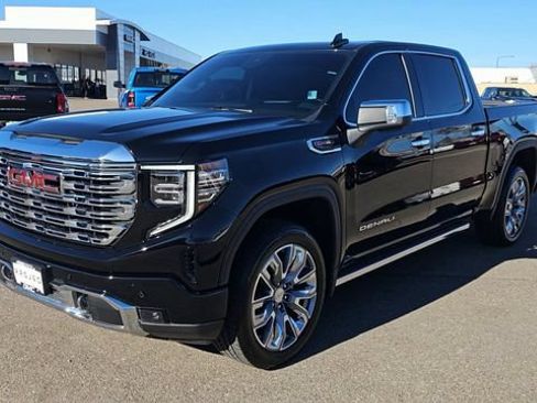 Used 2026 GMC Sierra 1500 Denali w/ Denali Reserve Package AWD/4WD image 5
