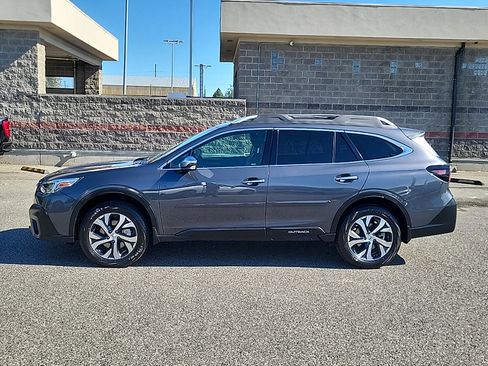 Used 2021 Subaru Outback Touring w/ Popular Package #2 AWD/4WD image 4
