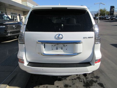 Used 2017 Lexus GX 460 Luxury AWD/4WD image 7