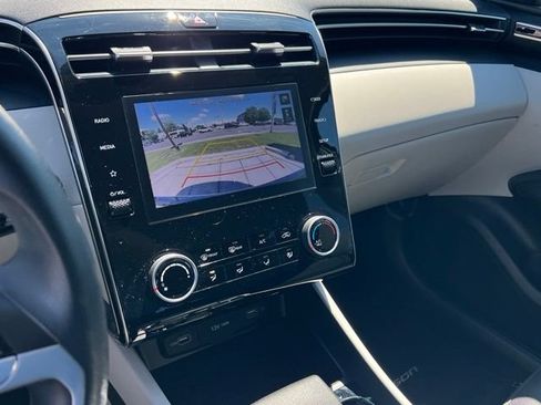 Certified 2022 Hyundai Tucson SEL w/ Cargo Package AWD/4WD image 23