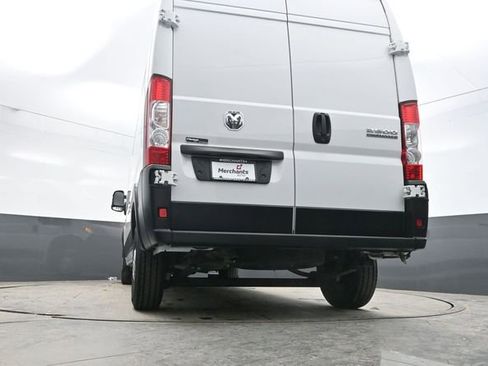 Used 2025 RAM ProMaster 2500 w/ Convenience Group image 33