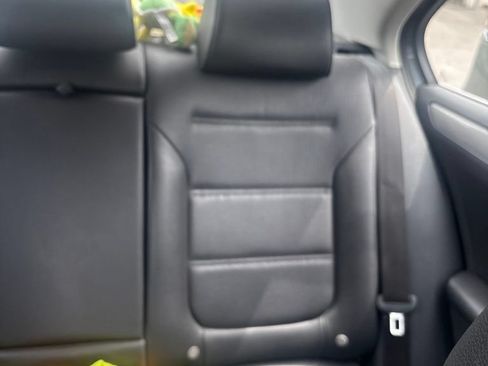 Used 2018 Volkswagen Jetta SE FWD image 7