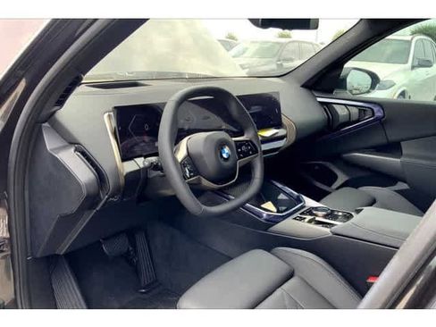 Used 2025 BMW X3 xDrive30i w/ Premium Package AWD/4WD image 8