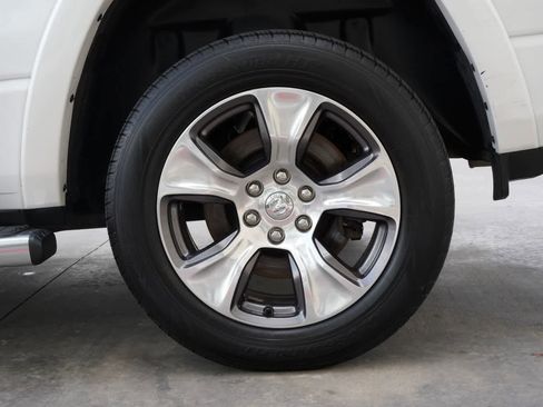 Used 2019 RAM 1500 Laramie image 24