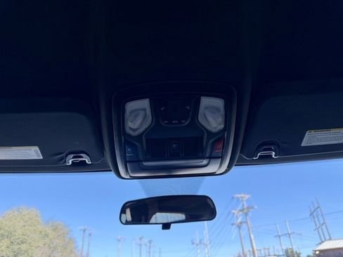 Used 2022 RAM 2500 Tradesman image 25