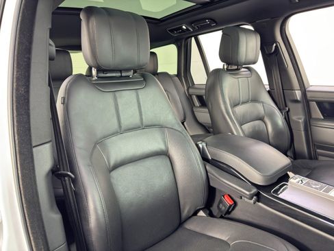 Used 2020 Land Rover Range Rover HSE image 43