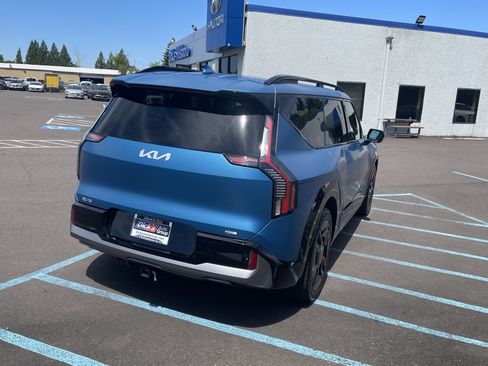 Used 2024 Kia EV9 GT-Line AWD/4WD image 5