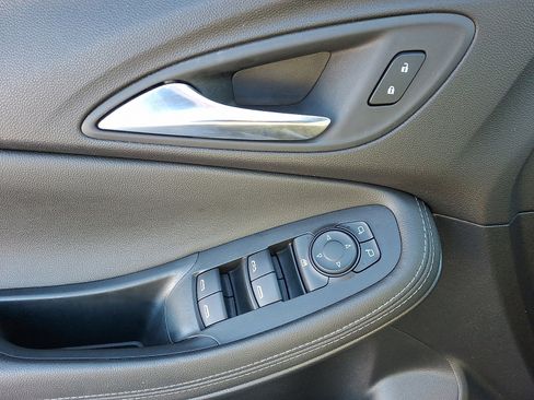 Used 2024 Buick Encore GX Sport Touring w/ Comfort Package image 12