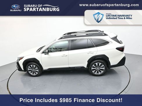 Used 2023 Subaru Outback Limited image 21