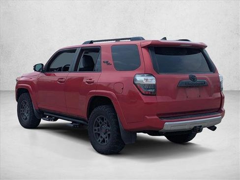 Used 2019 Toyota 4Runner TRD Off-Road Premium AWD/4WD image 8