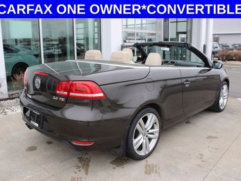 Used 2015 Volkswagen Eos Executive image 6