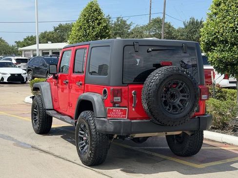 Used 2015 Jeep Wrangler Unlimited Sport w/ Connectivity Group AWD/4WD image 5