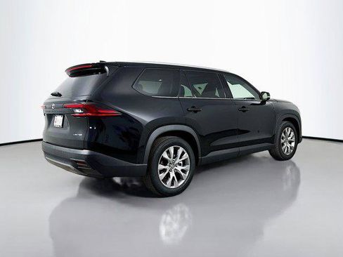 Certified 2025 Toyota Grand Highlander AWD image 7