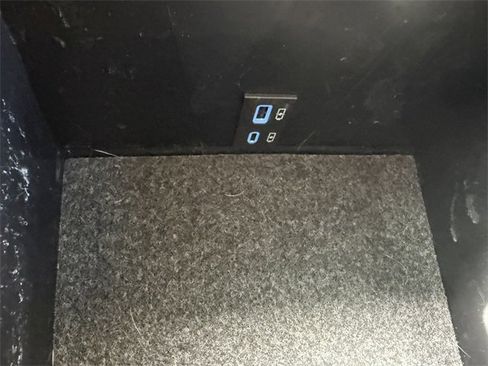 Used 2023 Toyota Tacoma SR image 44