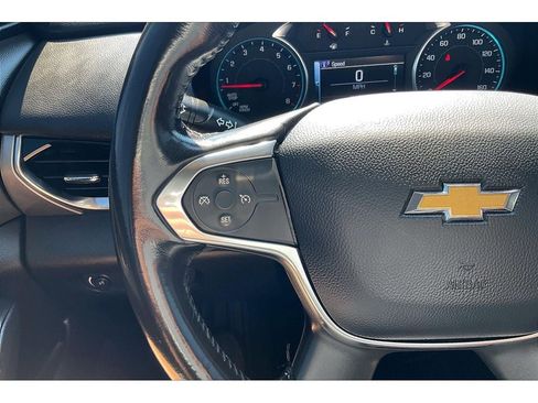 Used 2019 Chevrolet Traverse LT w/ LPO, Blackout Package image 18