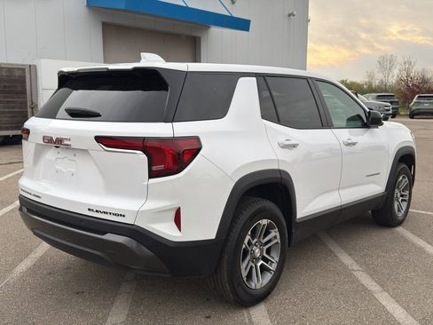 Used 2025 GMC Terrain Elevation AWD/4WD image 5