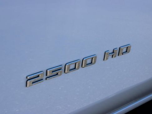 Used 2025 Chevrolet Silverado 2500 Custom w/ Custom Value Package AWD/4WD image 21