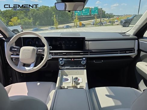 New 2026 Hyundai Santa Fe SE image 29