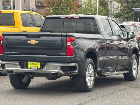 Used 2022 Chevrolet Silverado 1500 LTZ w/ LTZ Premium Package AWD/4WD image 4