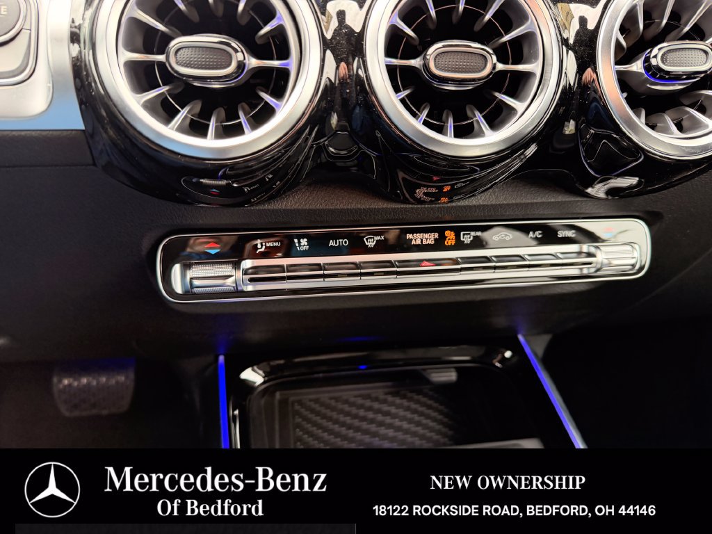 New 2026 Mercedes-Benz GLB 250 4MATIC image 17