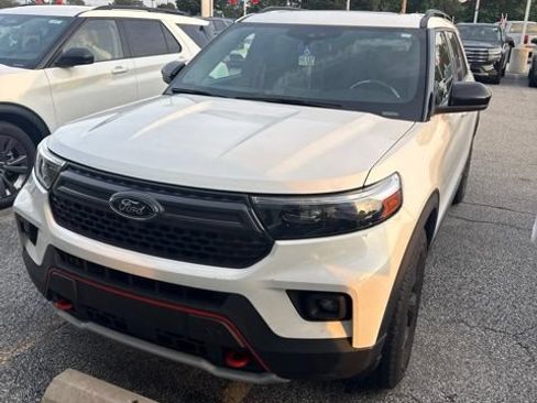 Used 2023 Ford Explorer Timberline w/ Timberline Technology Package AWD/4WD image 3