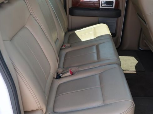 Used 2010 Ford F150 Lariat image 30