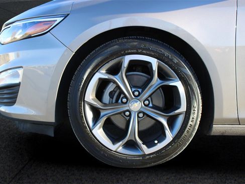 Used 2024 Chevrolet Malibu LT image 11