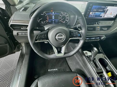Used 2023 Nissan Altima 2.5 SL AWD/4WD image 13