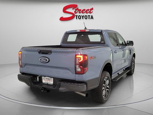 Used 2024 Ford Ranger Lariat w/ FX4 Off-Road Package image 4