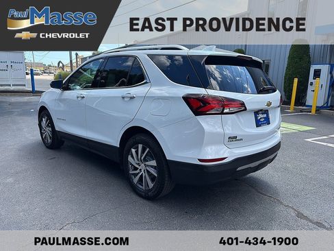 Certified 2022 Chevrolet Equinox Premier w/ LPO, Cargo Package FWD image 5